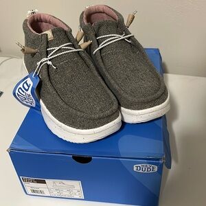 Hey Dude Wendy Peak Hi